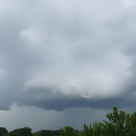 Cariacica céu nublado