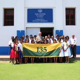 Escola Nilton Gomes